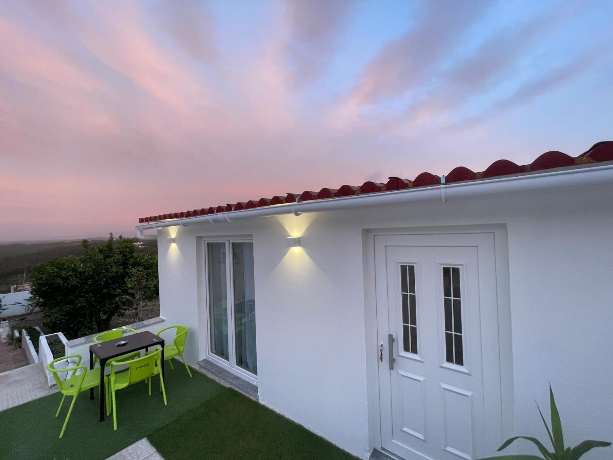 Neto Pinto - Casa De Ferias / Fins De Semana. Villa Lourinhã Exteriör bild